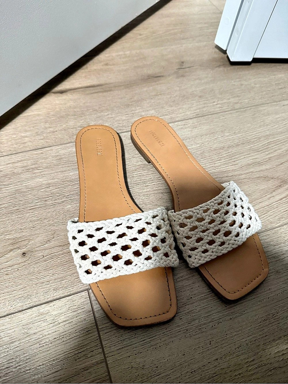 Forever 21 White Crochet Slide Sandals